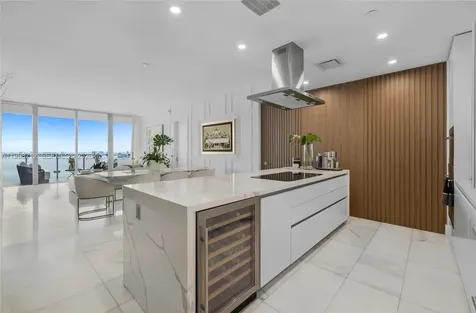 700 NE 26th Terrace Miami FL 33137