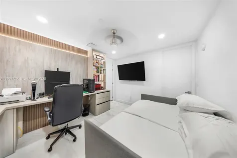 700 NE 26th Terrace Miami FL 33137