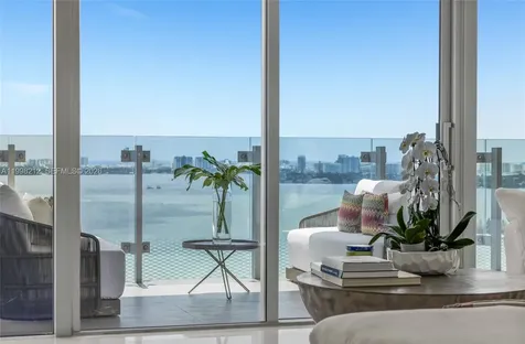 700 NE 26th Terrace Miami FL 33137