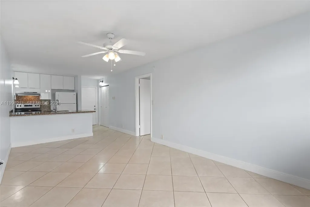 2771 Riverside Drive Coral Springs FL 33065