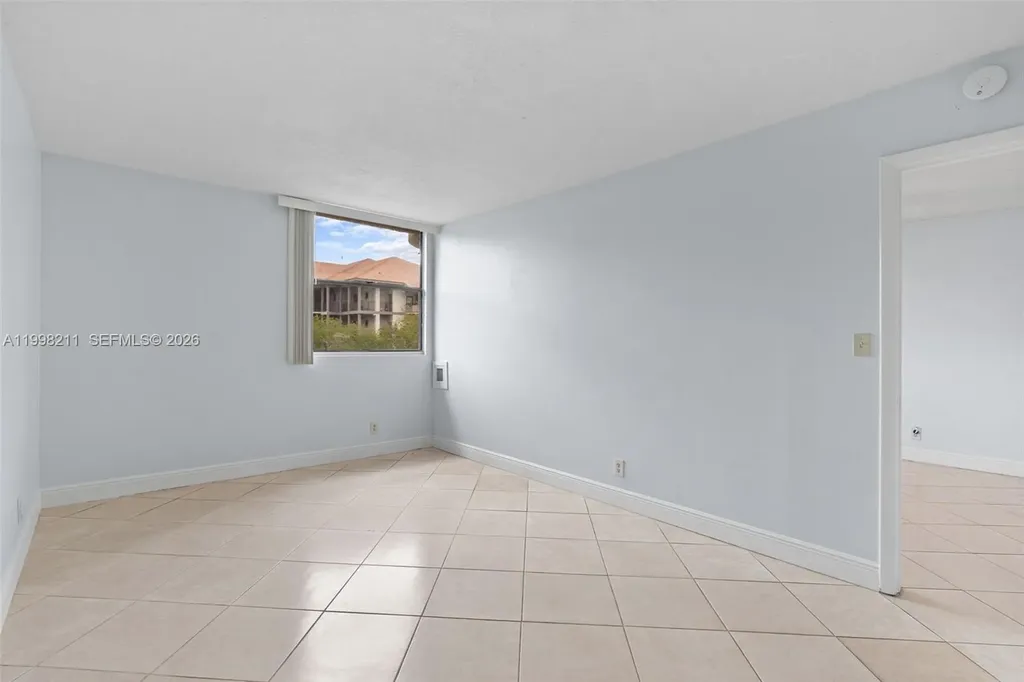 2771 Riverside Drive Coral Springs FL 33065