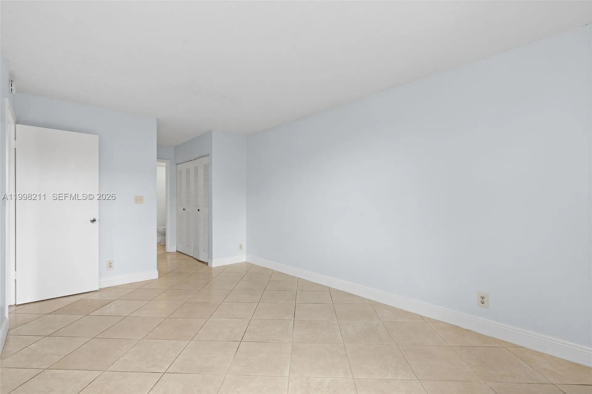 2771 Riverside Drive Coral Springs FL 33065
