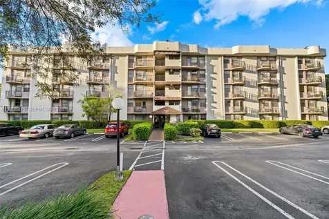 2771 Riverside Drive Coral Springs FL 33065
