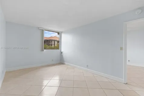 2771 Riverside Drive Coral Springs FL 33065