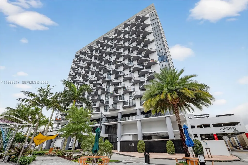 5252 NW 85th Avenue Doral FL 33166