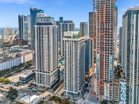 11 NE 6th Street Miami FL 33132