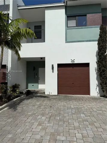 4393 NW 9th Street Plantation FL 33317