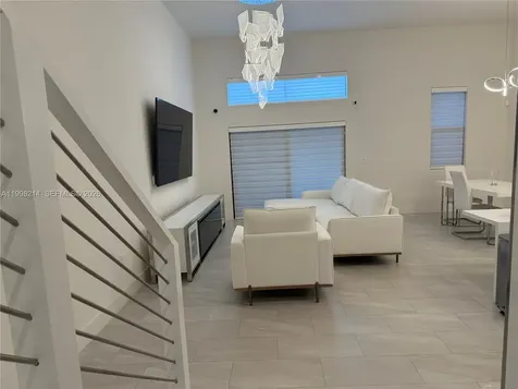 4393 NW 9th Street Plantation FL 33317