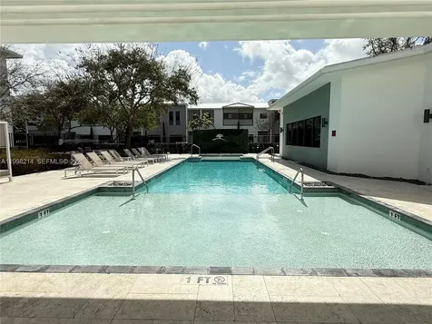 4393 NW 9th Street Plantation FL 33317