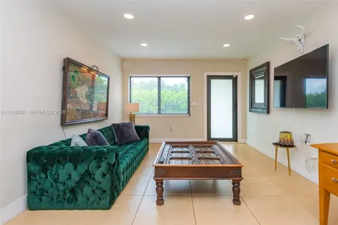 2925 NW 11th Avenue Miami FL 33127