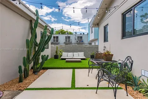 2925 NW 11th Avenue Miami FL 33127