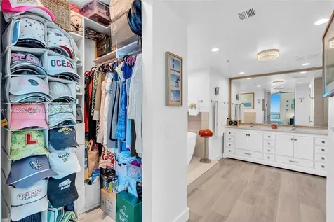 3801 Collins Avenue Miami Beach FL 33140