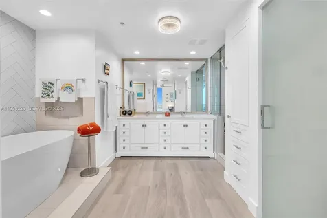 3801 Collins Avenue Miami Beach FL 33140