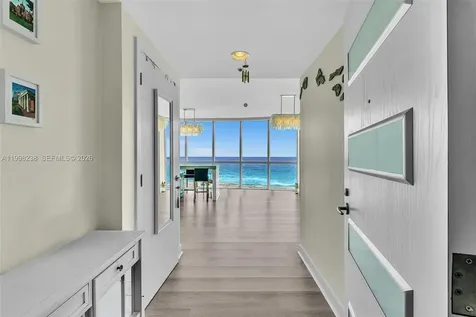 3801 Collins Avenue Miami Beach FL 33140