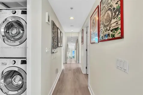 3801 Collins Avenue Miami Beach FL 33140