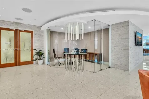 3801 Collins Avenue Miami Beach FL 33140