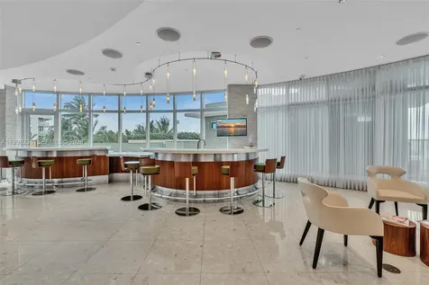 3801 Collins Avenue Miami Beach FL 33140