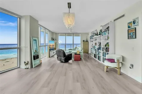 3801 Collins Avenue Miami Beach FL 33140