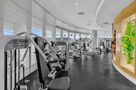 3801 Collins Avenue Miami Beach FL 33140