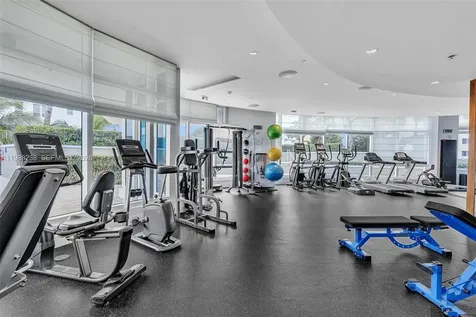 3801 Collins Avenue Miami Beach FL 33140
