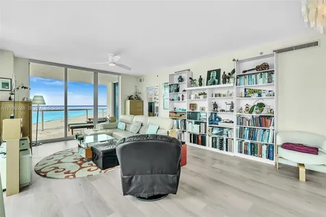 3801 Collins Avenue Miami Beach FL 33140