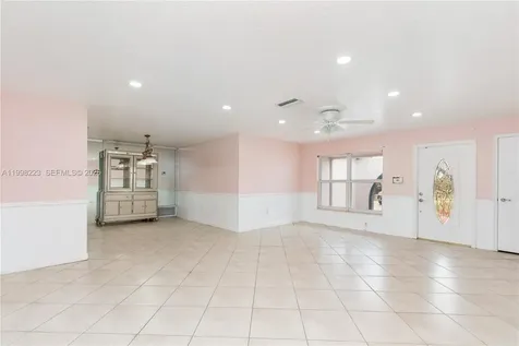 8970 Johnson Street Pembroke Pines FL 33024