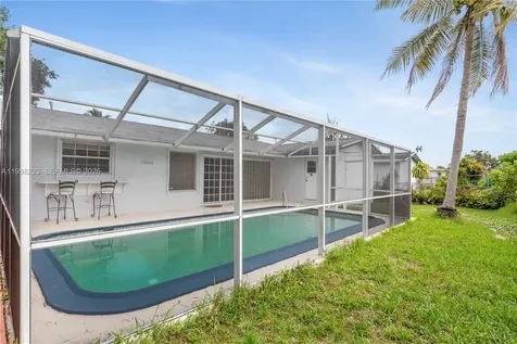 8970 Johnson Street Pembroke Pines FL 33024