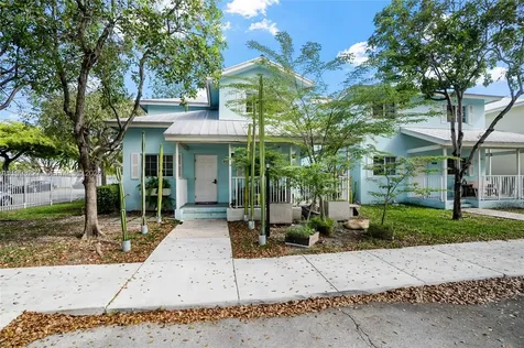 455 NW 19th Lane Miami FL 33136