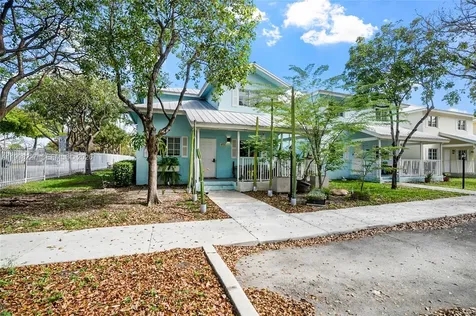 455 NW 19th Lane Miami FL 33136