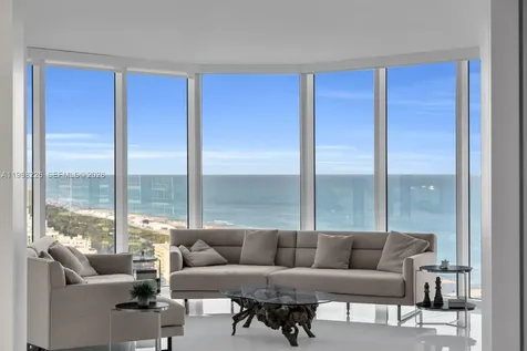 300 S Pointe Drive Miami Beach FL 33139