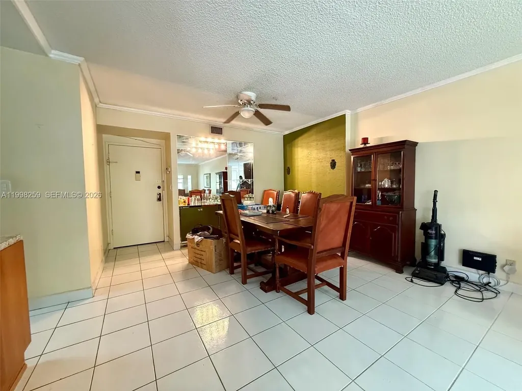 4350 Hillcrest Drive Hollywood FL 33021