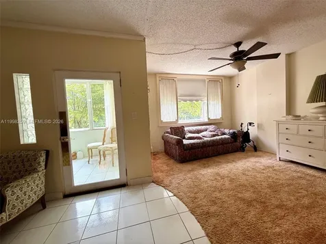 4350 Hillcrest Drive Hollywood FL 33021