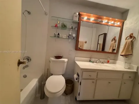4350 Hillcrest Drive Hollywood FL 33021