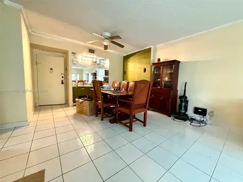 4350 Hillcrest Drive Hollywood FL 33021