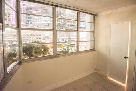 825 Brickell Bay Drive Miami FL 33131