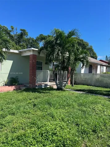 538 W 1st Street Riviera Beach FL 33404
