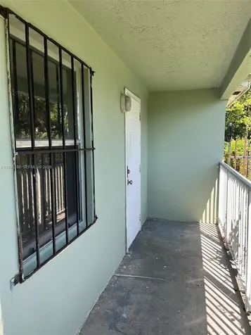 538 W 1st Street Riviera Beach FL 33404
