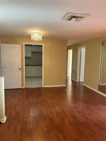538 W 1st Street Riviera Beach FL 33404