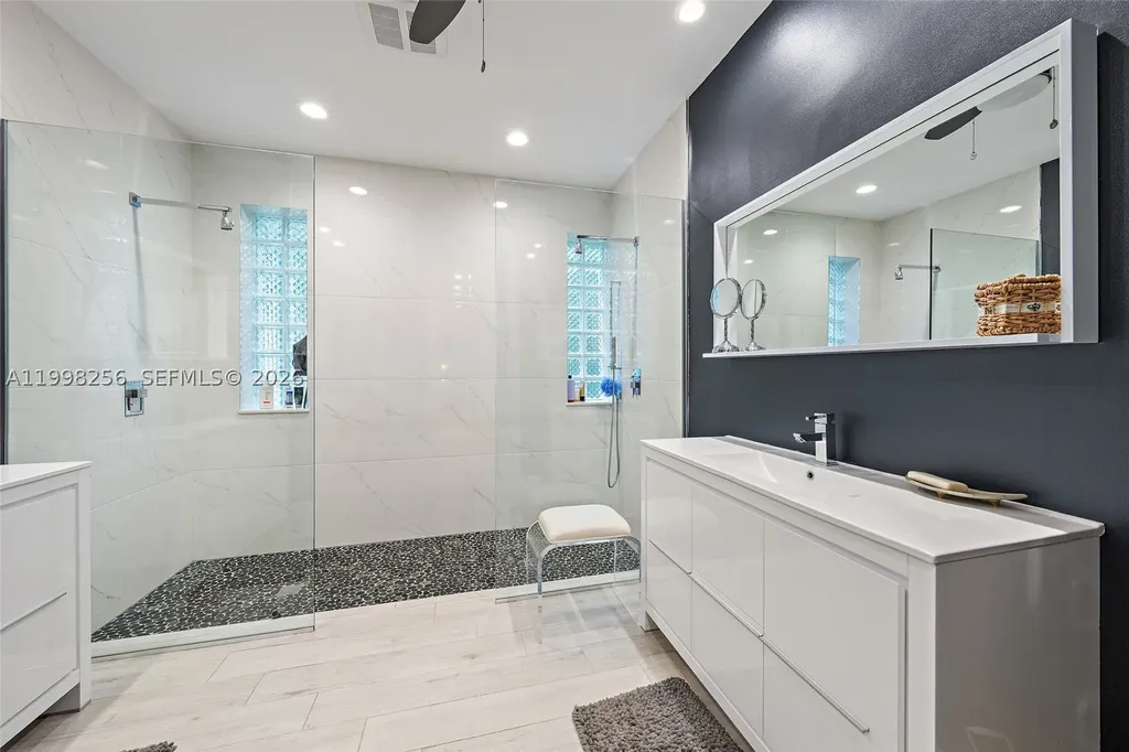 2605 Natures Way Palm Beach Gardens FL 33410