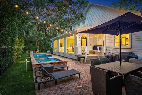 2605 Natures Way Palm Beach Gardens FL 33410