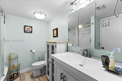 3047 N Oakland Forest Drive Oakland Park FL 33309