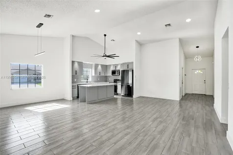 5287 Tiffany Anne Circle West Palm Beach FL 33417