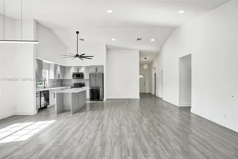 5287 Tiffany Anne Circle West Palm Beach FL 33417