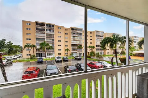 420 NE 12th Avenue Hallandale Beach FL 33009