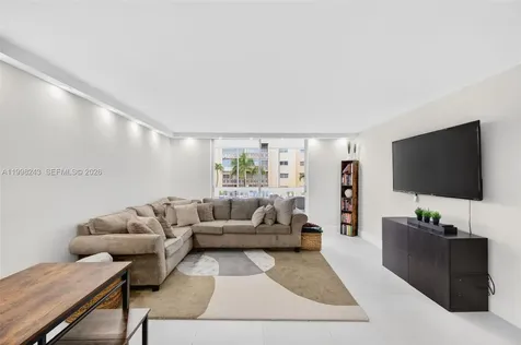420 NE 12th Avenue Hallandale Beach FL 33009