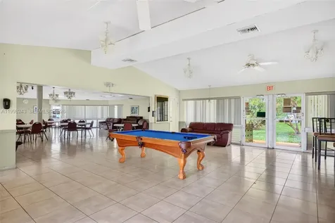 420 NE 12th Avenue Hallandale Beach FL 33009
