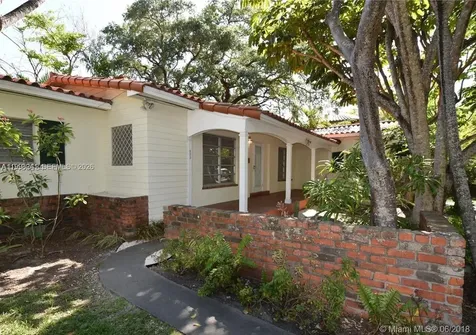800 Andalusia Avenue Coral Gables FL 33134