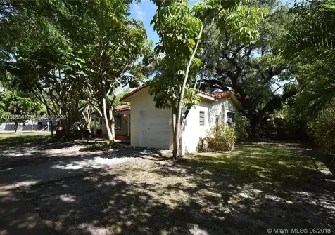 800 Andalusia Avenue Coral Gables FL 33134