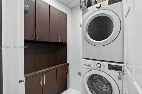 Beauty Salon For Sale In Hialeah Hialeah FL 33015