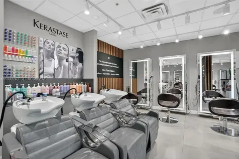 Beauty Salon For Sale In Hialeah Hialeah FL 33015